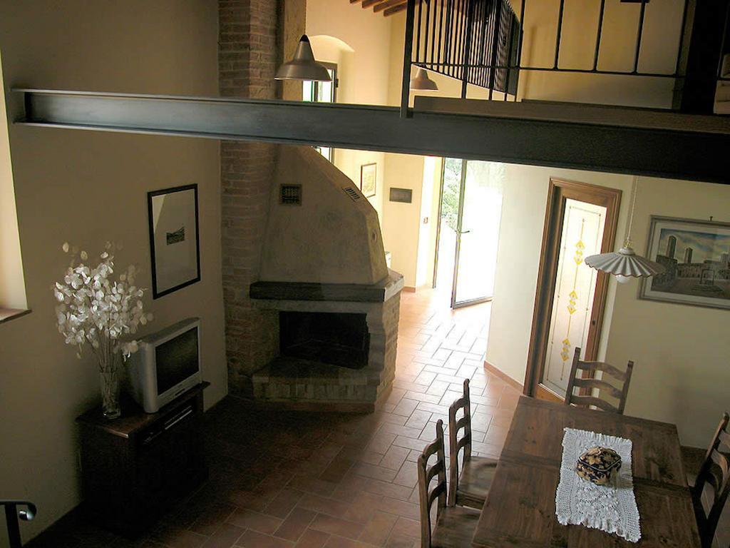 Podere Le Grotte San Gimignano Pokój zdjęcie